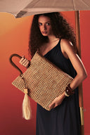 Modelo - Bolsa Ondina Campo 2